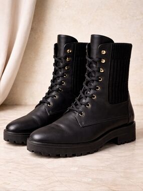 Stuart Weitzman Alpine Combat Boots Black Leather Rib Knit Lug Sole Size 10B